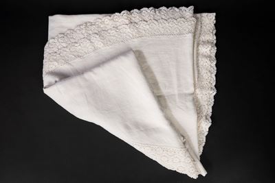 Tovaglia circolare in cotone con bordo in pizzo, diametro 218 cm