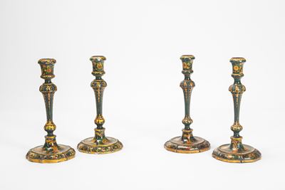 Coppia di candelieri in legno laccato, Veneto, secolo XVIII