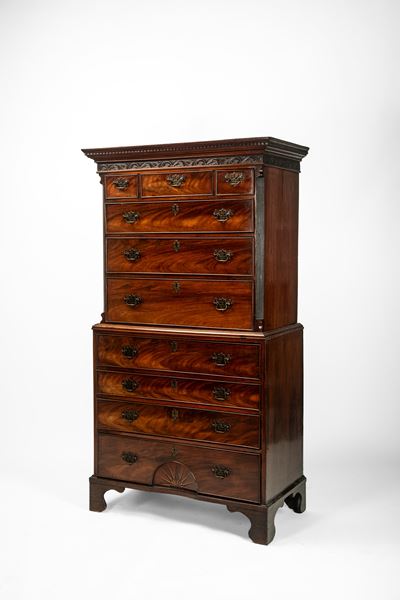 Tallboy-chest on chest in stile Giorgio III, in mogano