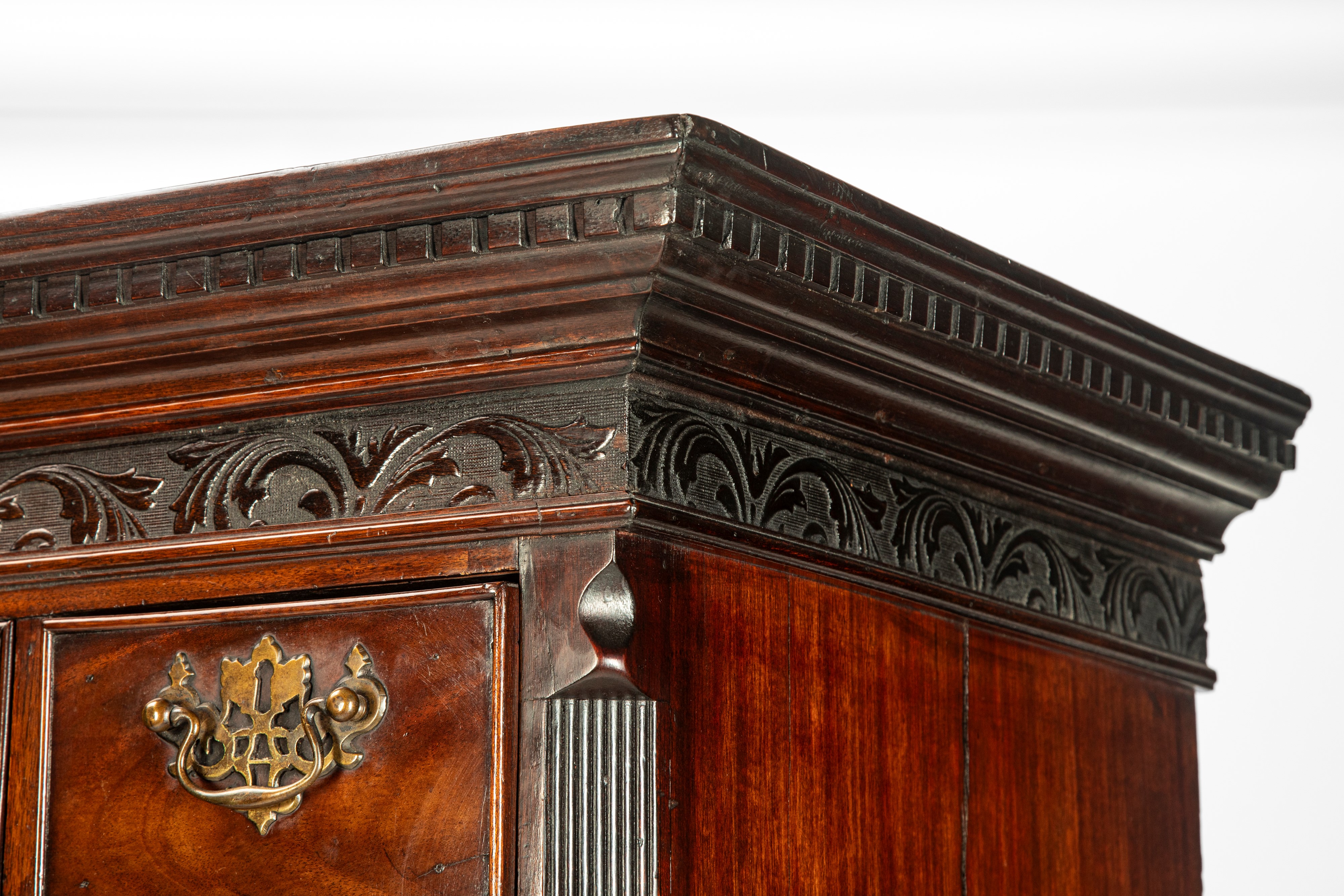 Tallboy-chest on chest in stile Giorgio III, in mogano