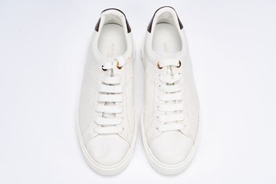 Sneakers Time Out, in pelle bianca con monogram impresso a rilievo