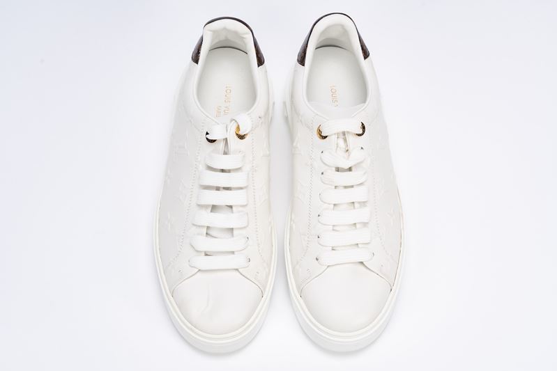 Louis Vuitton - Sneakers Time Out, in pelle bianca con monogram impresso a rilievo