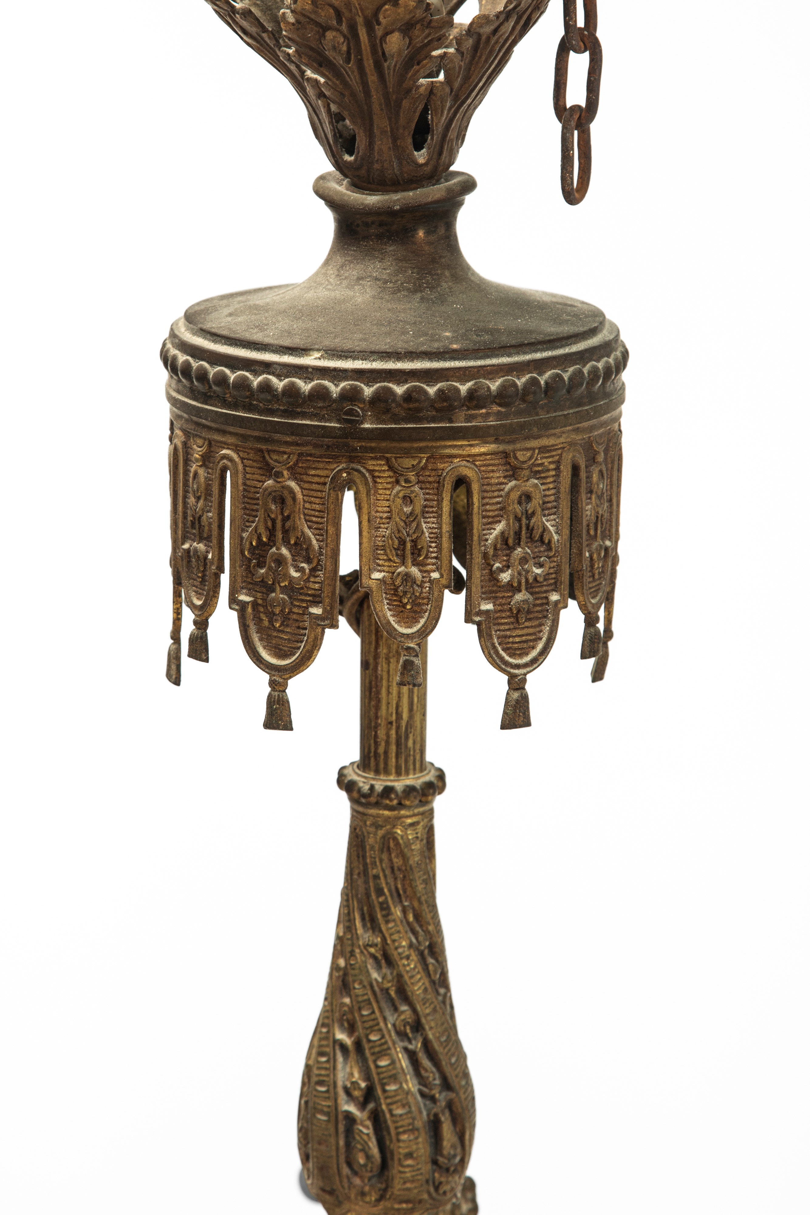 Lampadario in bronzo dorato a sei luci in stile Reggenza, fine XIX/inizi XX secolo