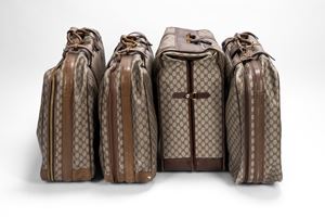 Set di 3 valigie e porta abiti 