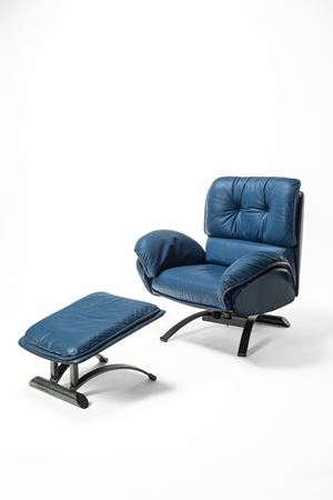 Leather armchair with ottoman