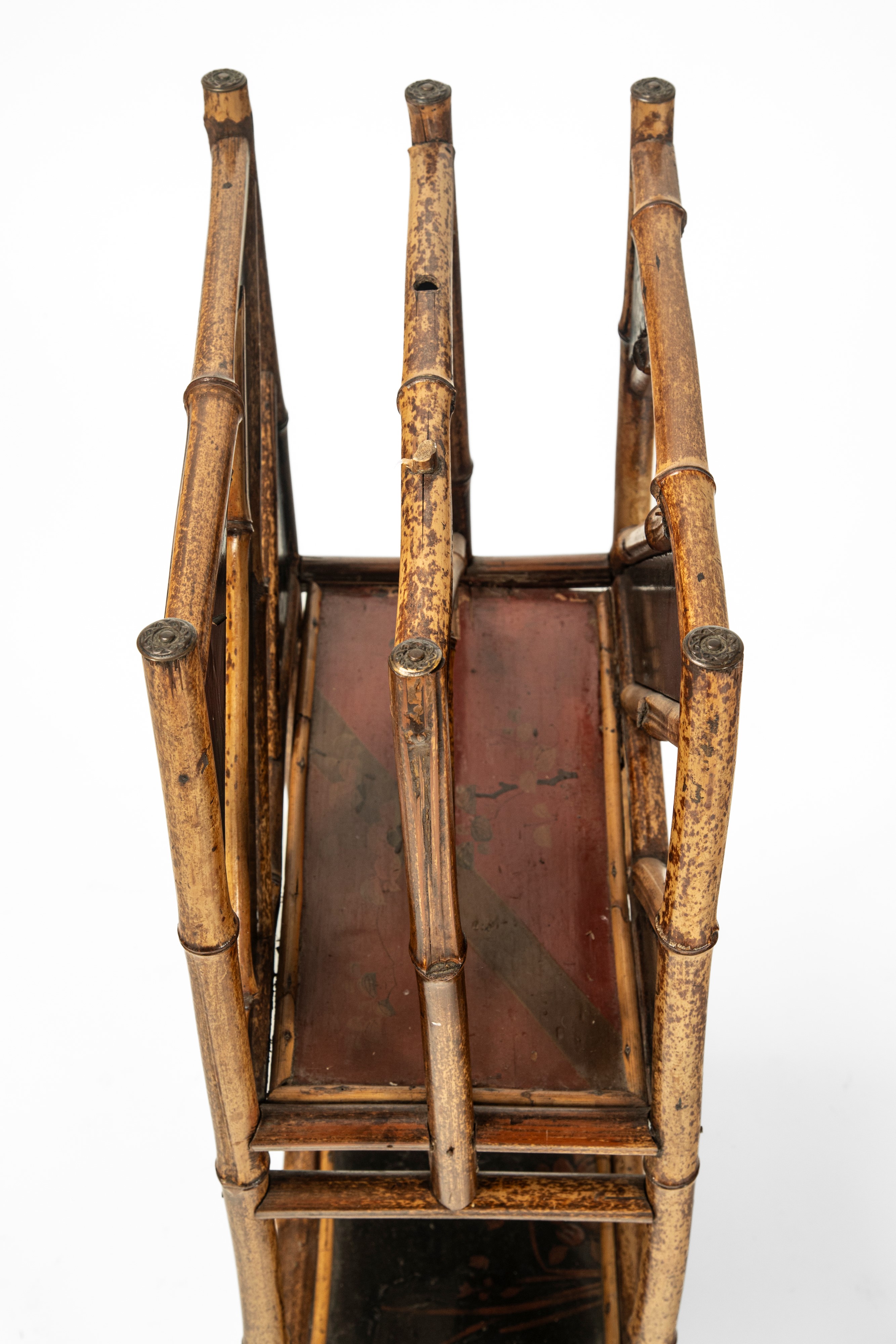 Porta riviste con ripiano in bambù e legno laccato decorato a uccelli e motivi floreali