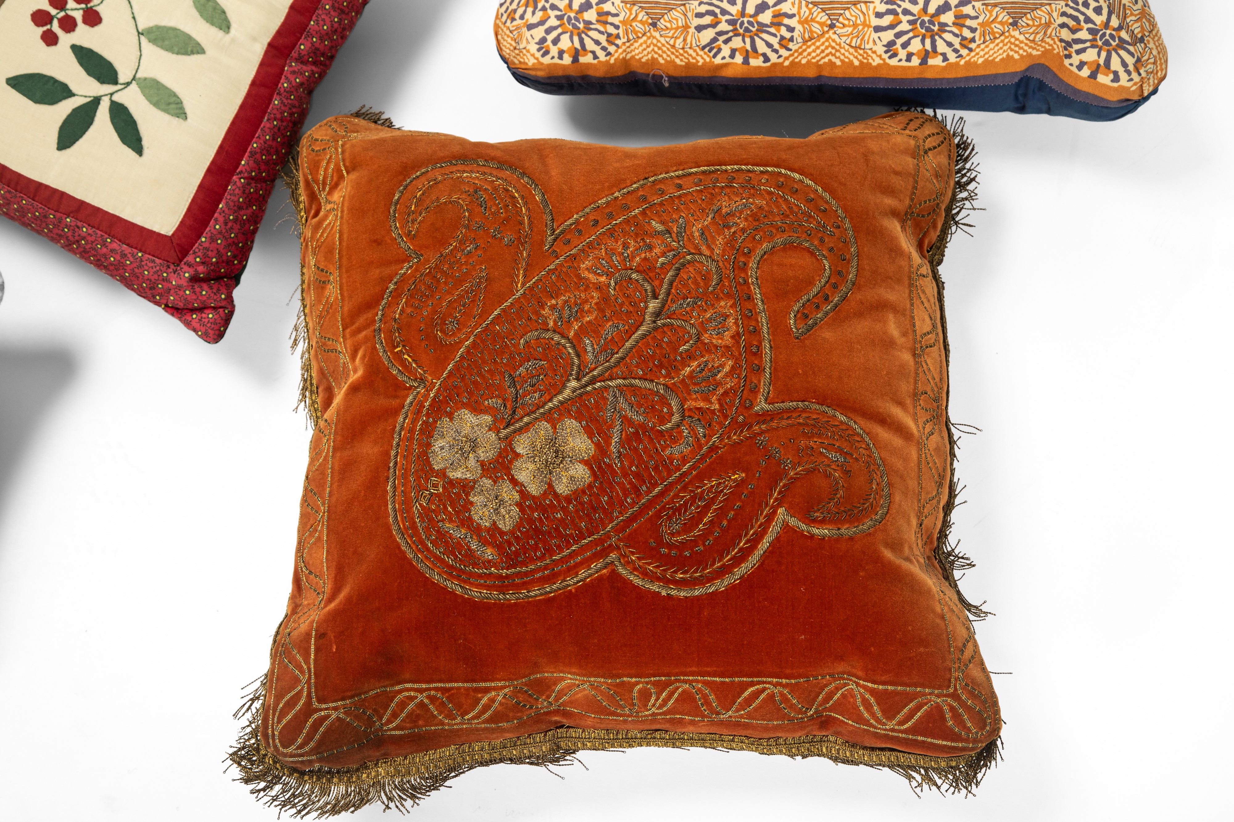 Assortimento di cuscini, tessili per arredo (max 40 × 40 cm)