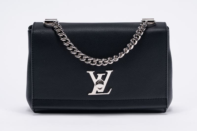 Louis Vuitton - Borsa Lockme, in pelle nera con manico a catena metallica, tracolla staccabile (2...