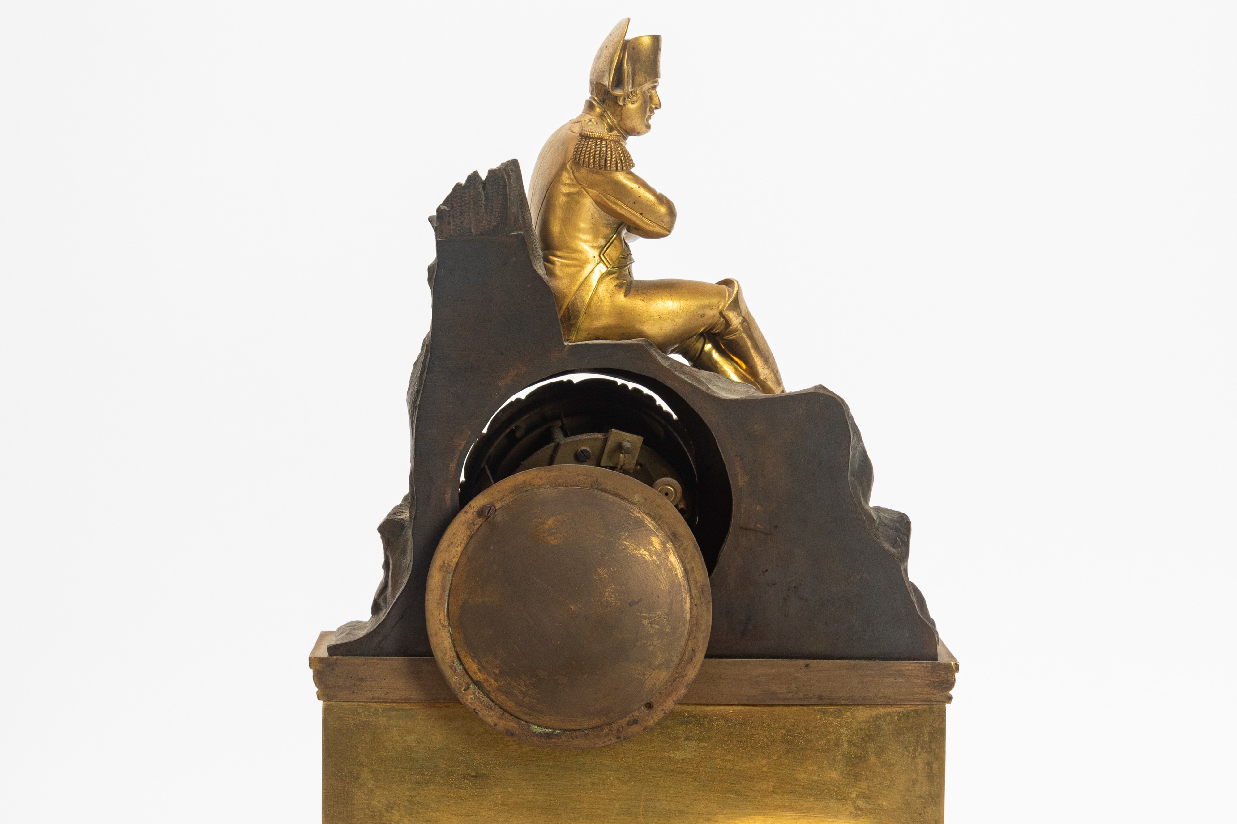 Pendola da tavolo in bronzo dorato e patinato con figura di Napoleone, sec. XIX
