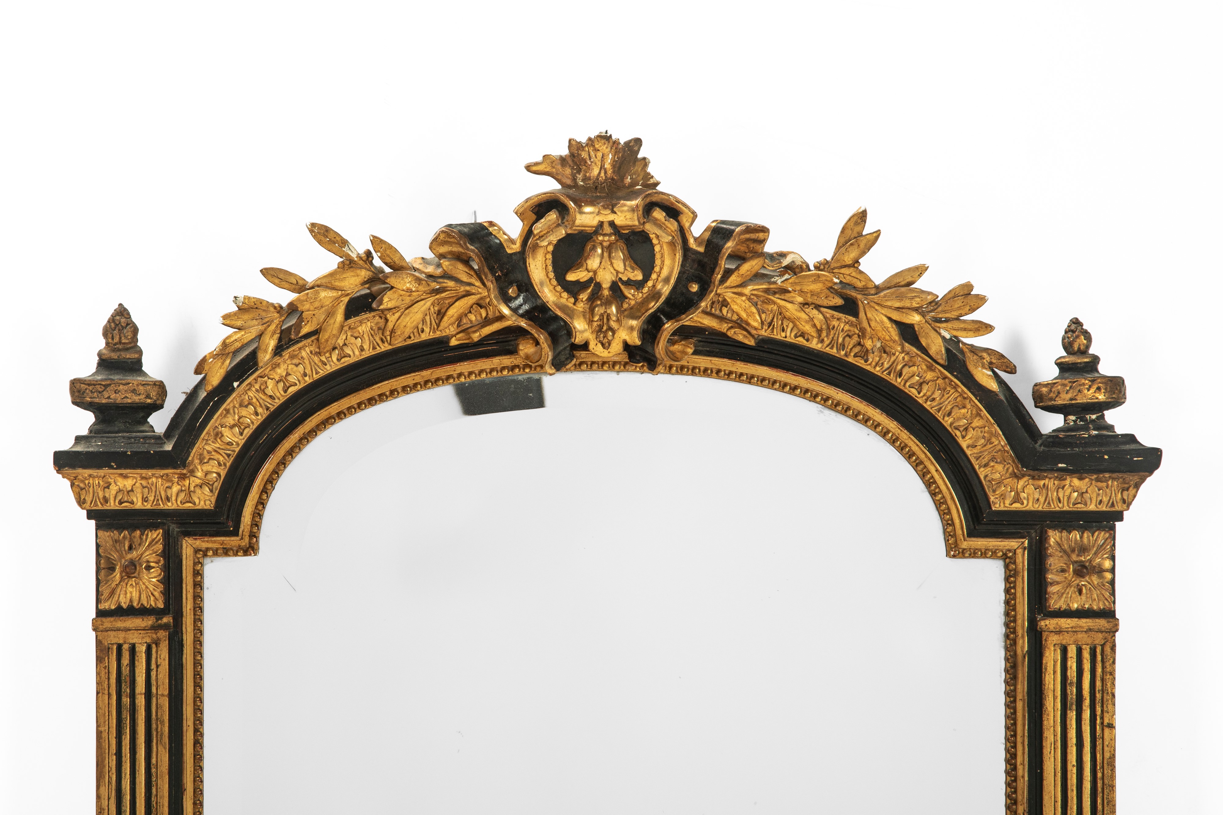 Specchiera in legno ebanizzato e dorato, secolo XIX