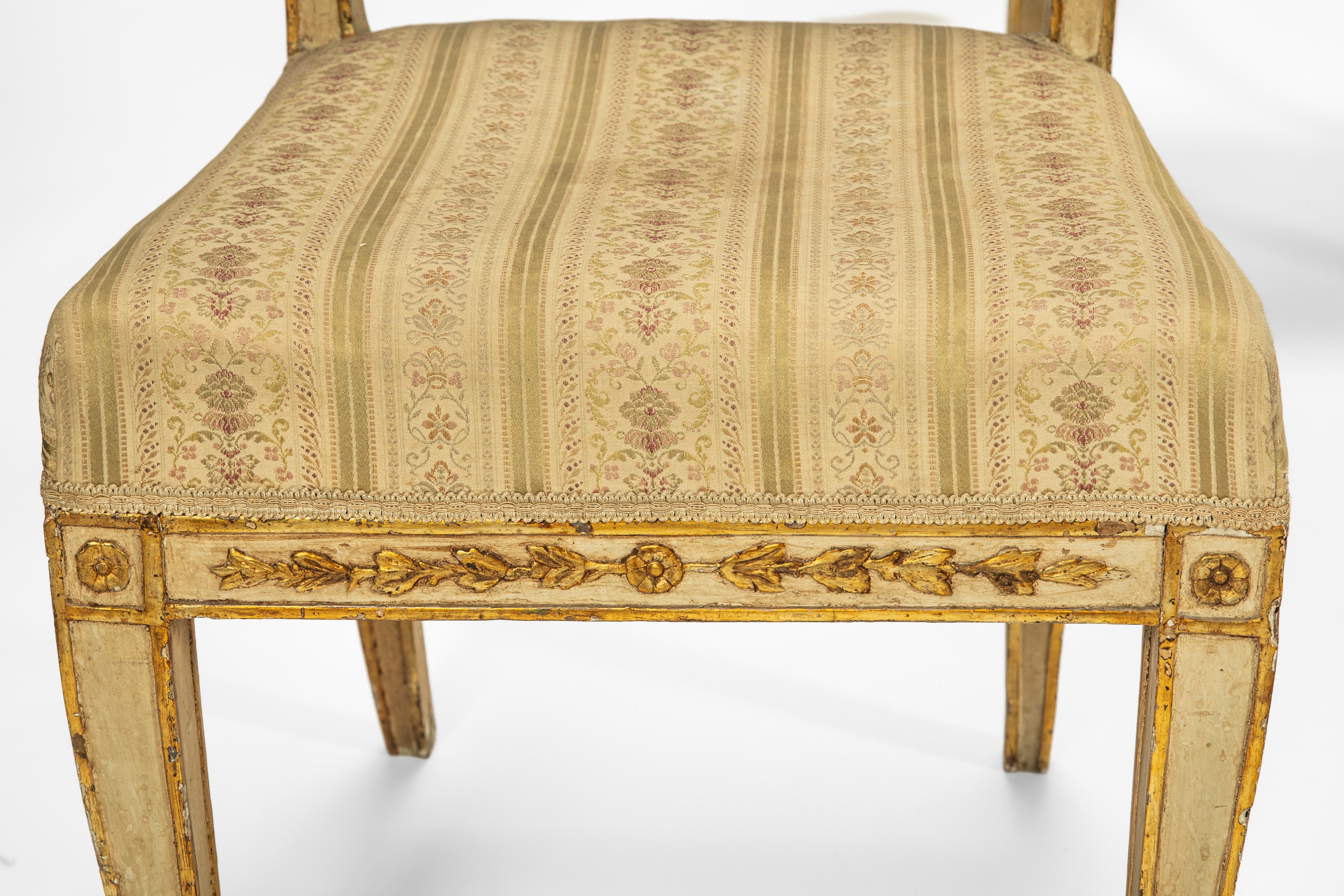 Quattro sedie, legno laccato e dorato, Secolo XIX