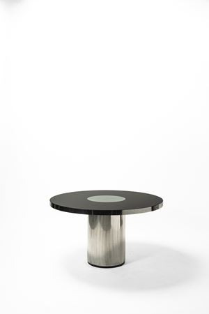 Round table