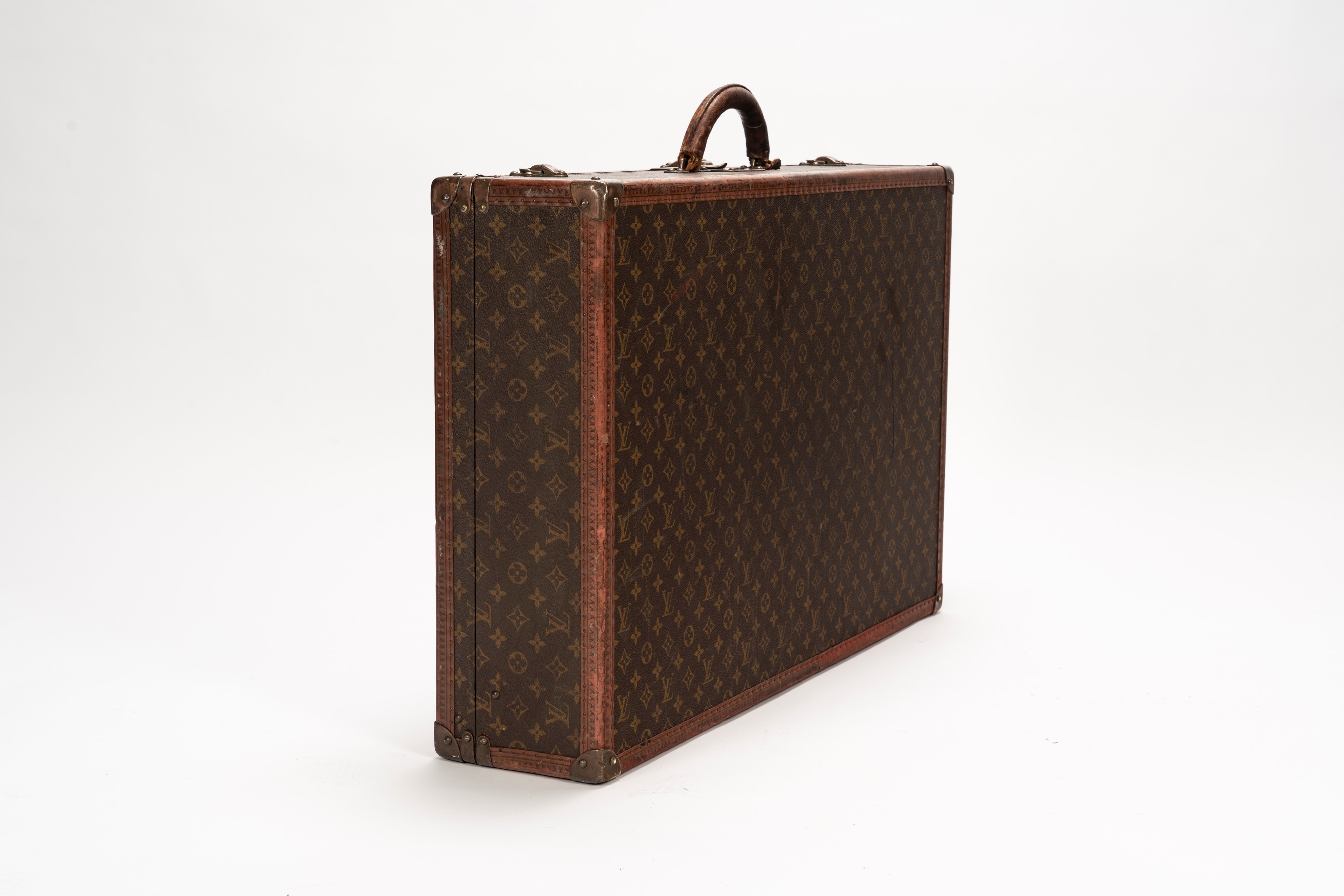 Louis Vuitton - Valigia Alzer, tela monogrammata con profili in cuoio e dettagli in ottone