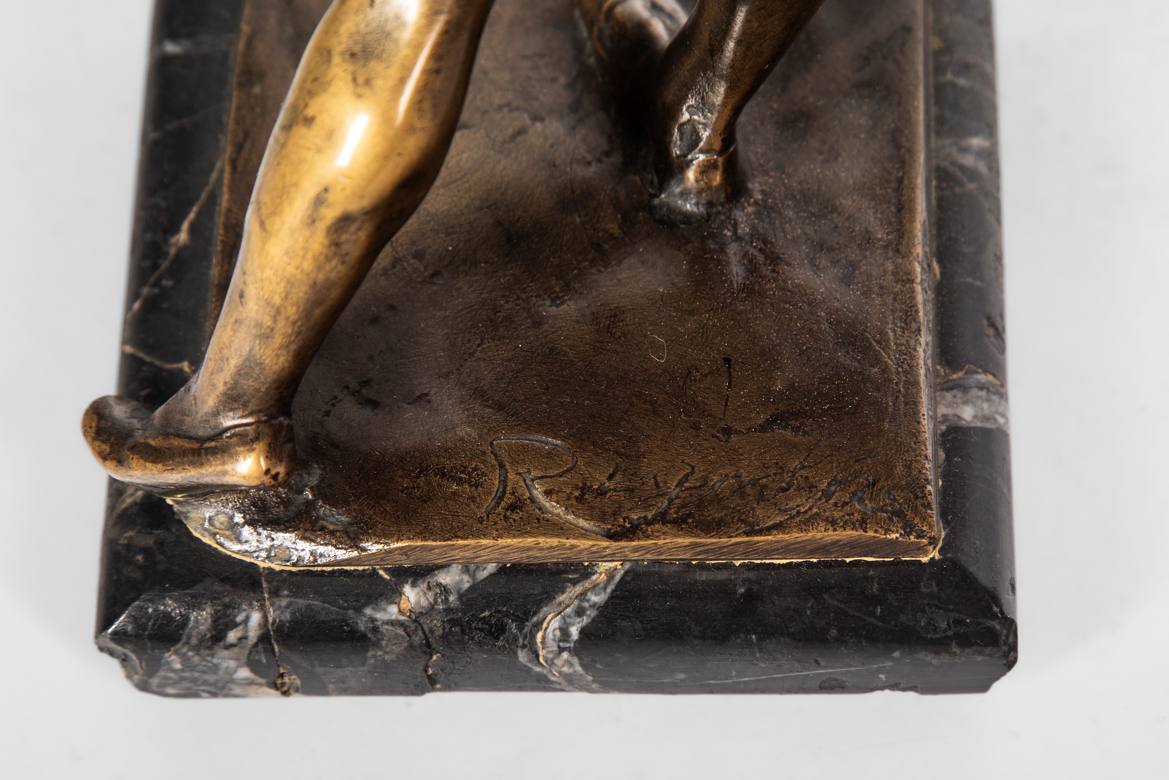 Scuola del Secolo XIX - Ballerina, scultura in bronzo su base in marmo