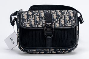 Borsa Messenger