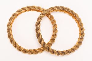 Lotto di due bracciali