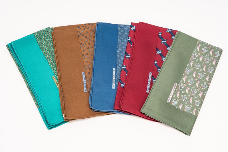 Hermès - Cinque gavroche, twill di seta