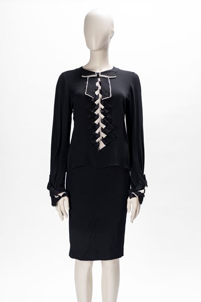 Camicia in chiffon nero con dettagli crema, manica lunga (taglia 40 FR)