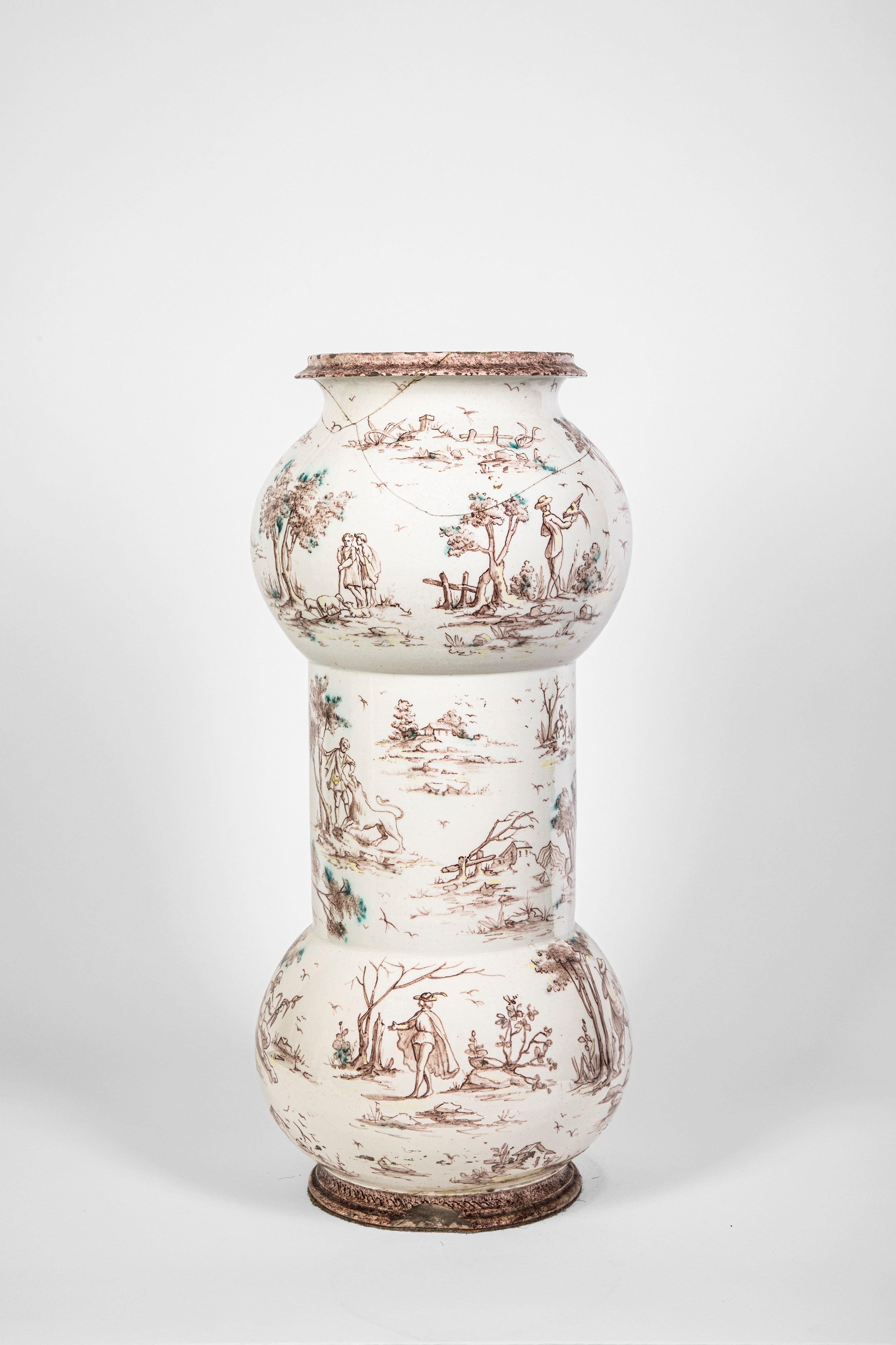 Vaso grande in maiolica, Savona o Albisola, XVIII secolo