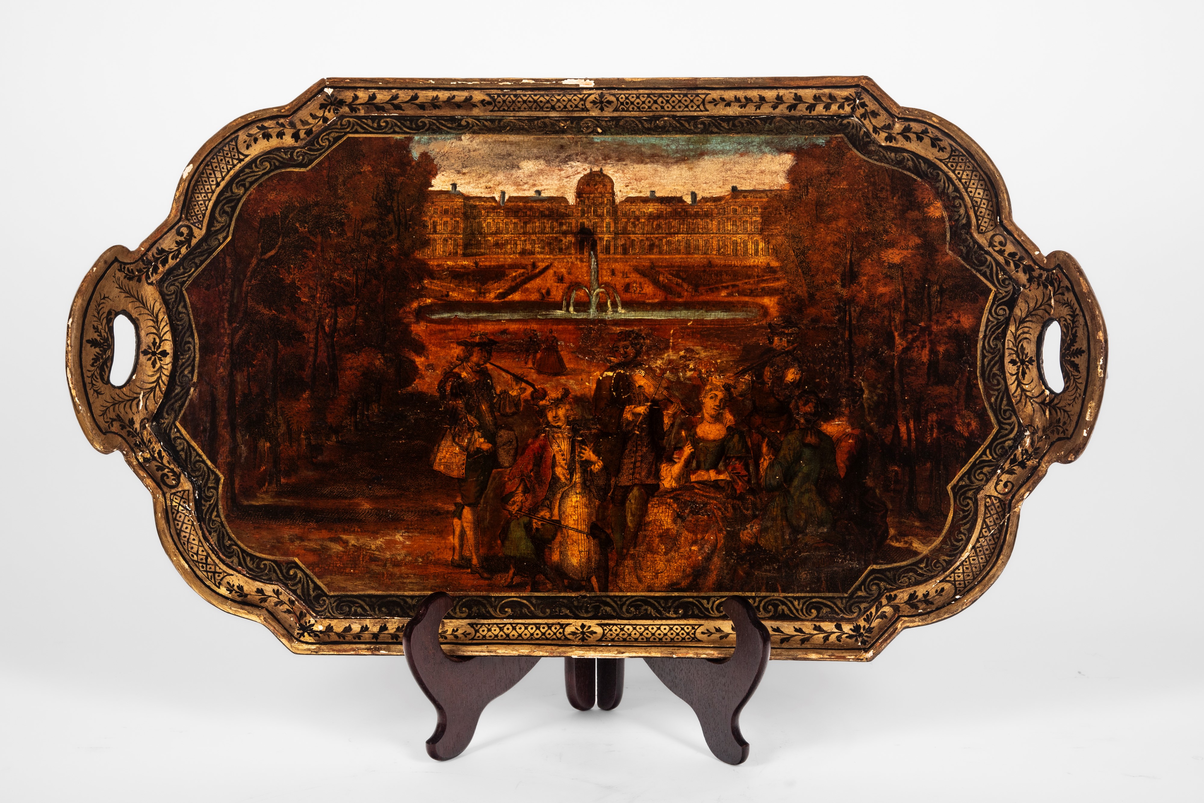 Pietro Accorsi, Coppia di vassoi biansati in legno laccato e dorato in stile “Arte Povera”, Venez...