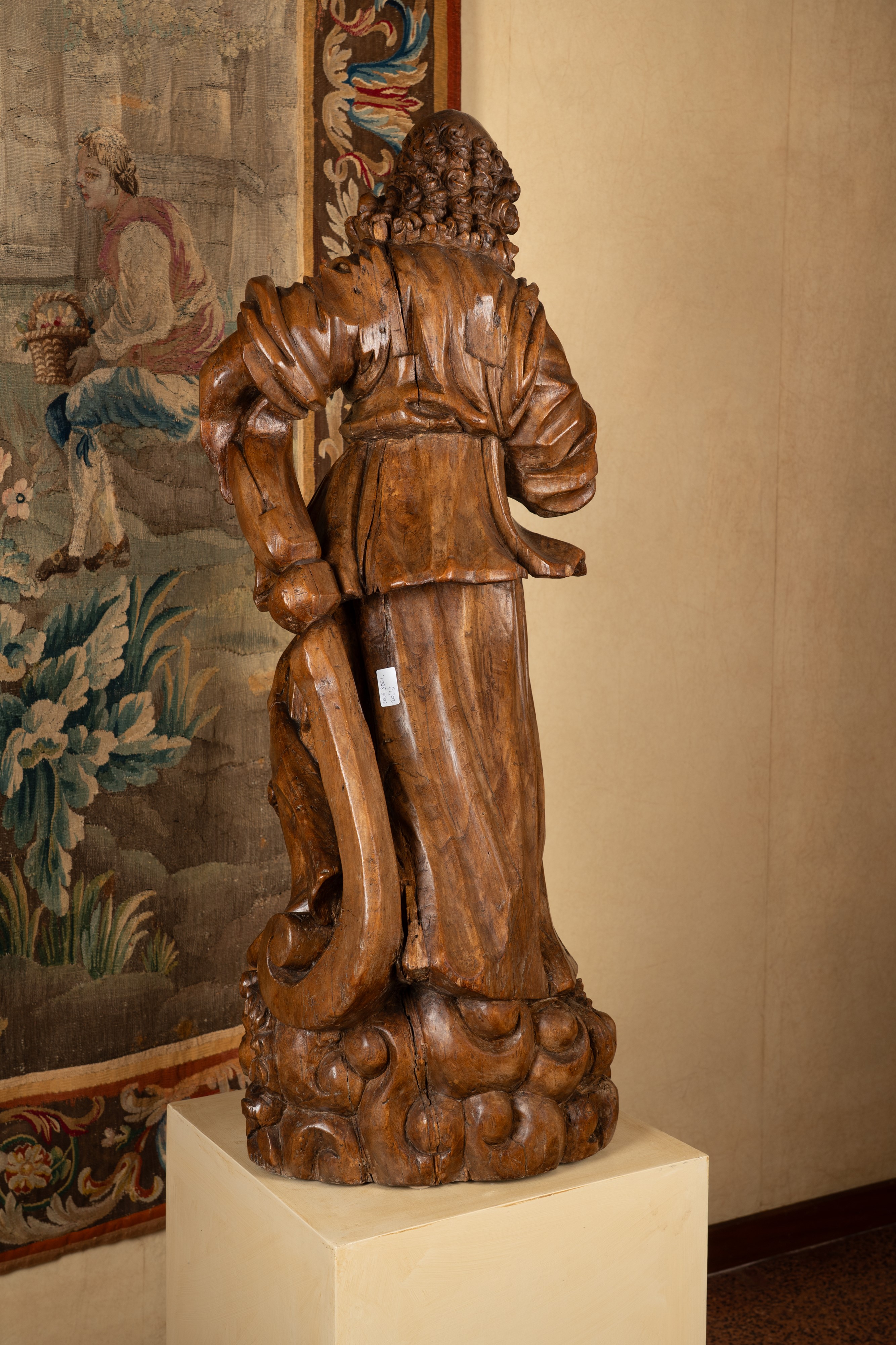 Genova, coppia di angeli, scultura in legno scolpito, secolo XVII