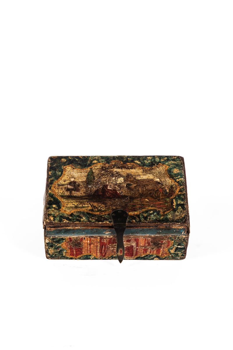 Scatola con coperchio, legno laccato, decorazione a finto marmo verde (Secolo XVIII)