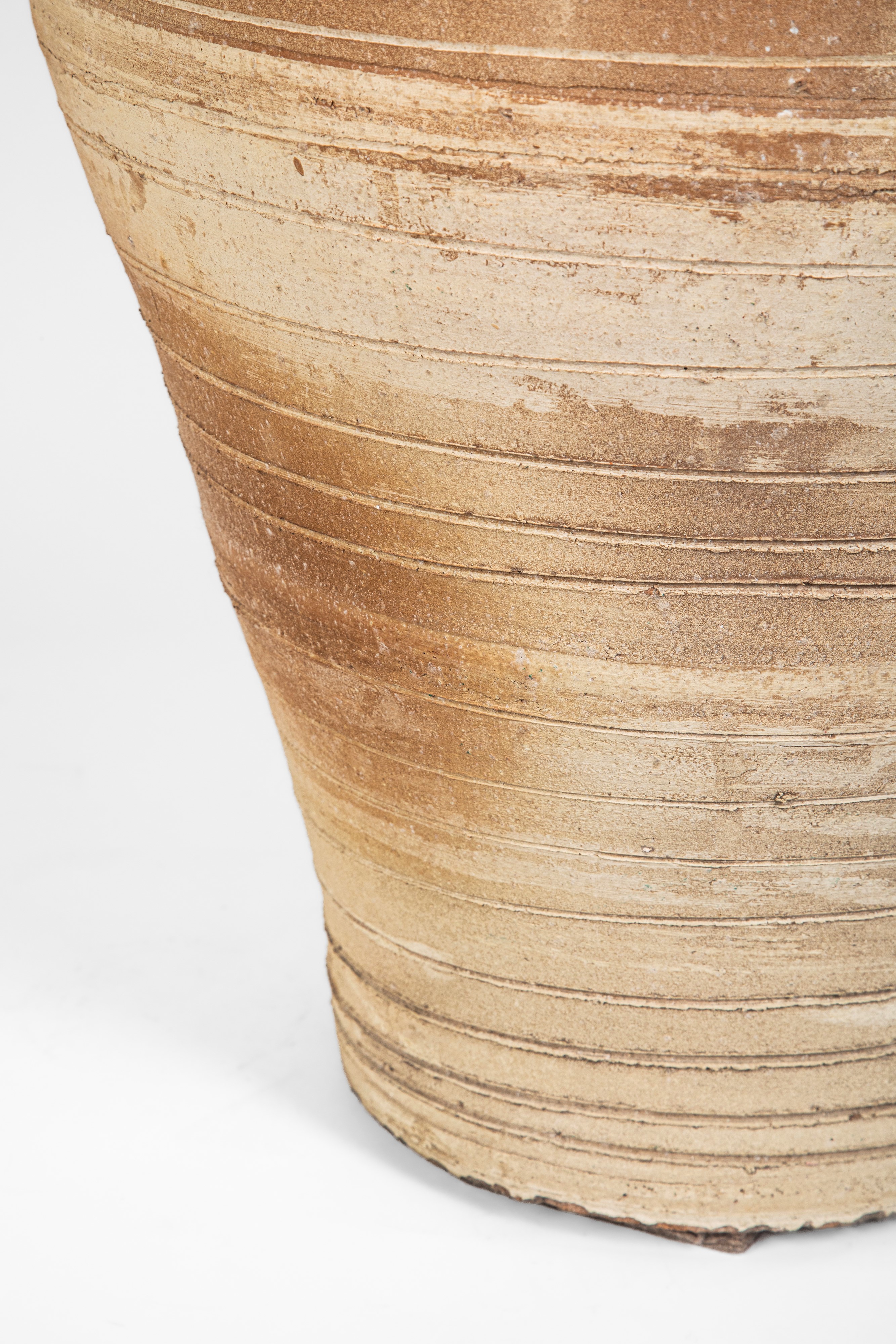 Italia centrale, Grande orcio in terracotta con costolature concentriche (sec. XVIII-XIX)