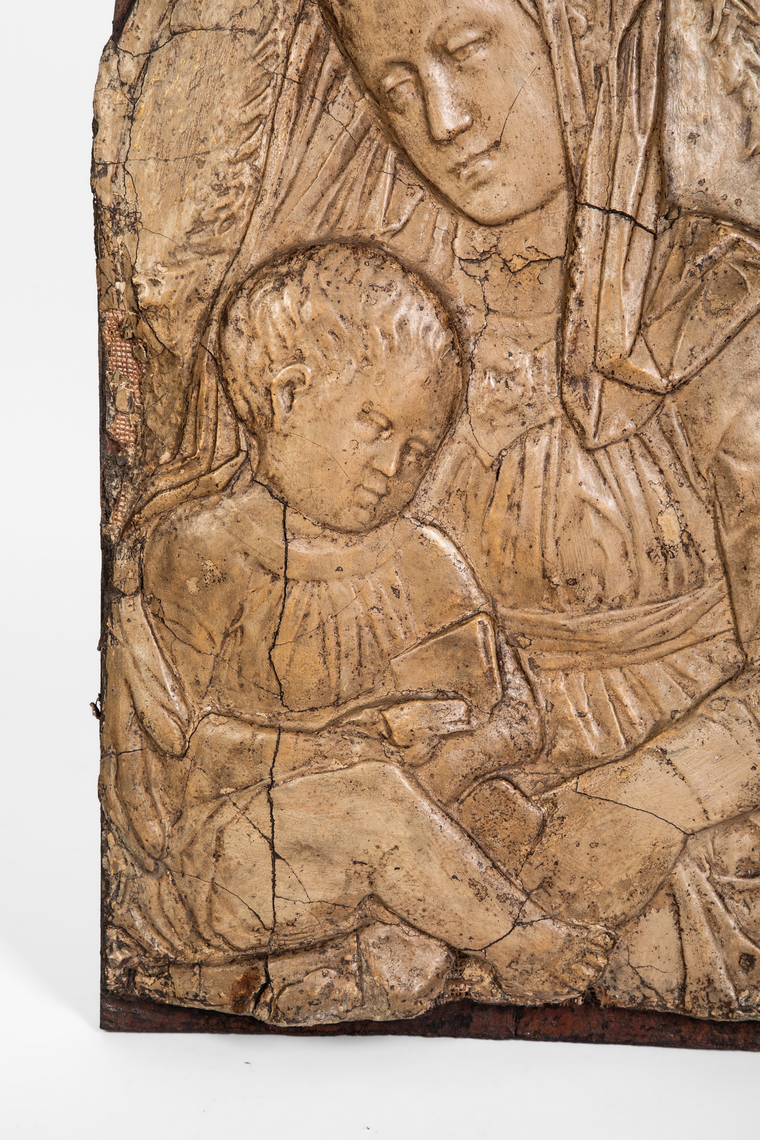 Ambito veneto-padovano, Bassorilievo in stucco raffigurante Madonna con Bambino