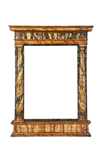 Cornice architettonica a edicola, legno laccato a finto marmo e dorato, secolo XVIII