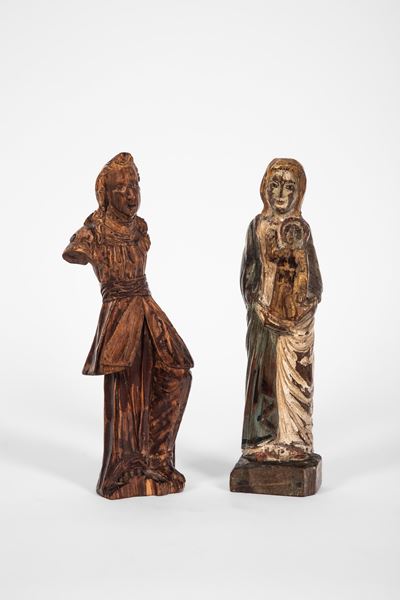 Due statuette devozionali, legno intagliato policromo e dorato, secoli XVIII–XIX