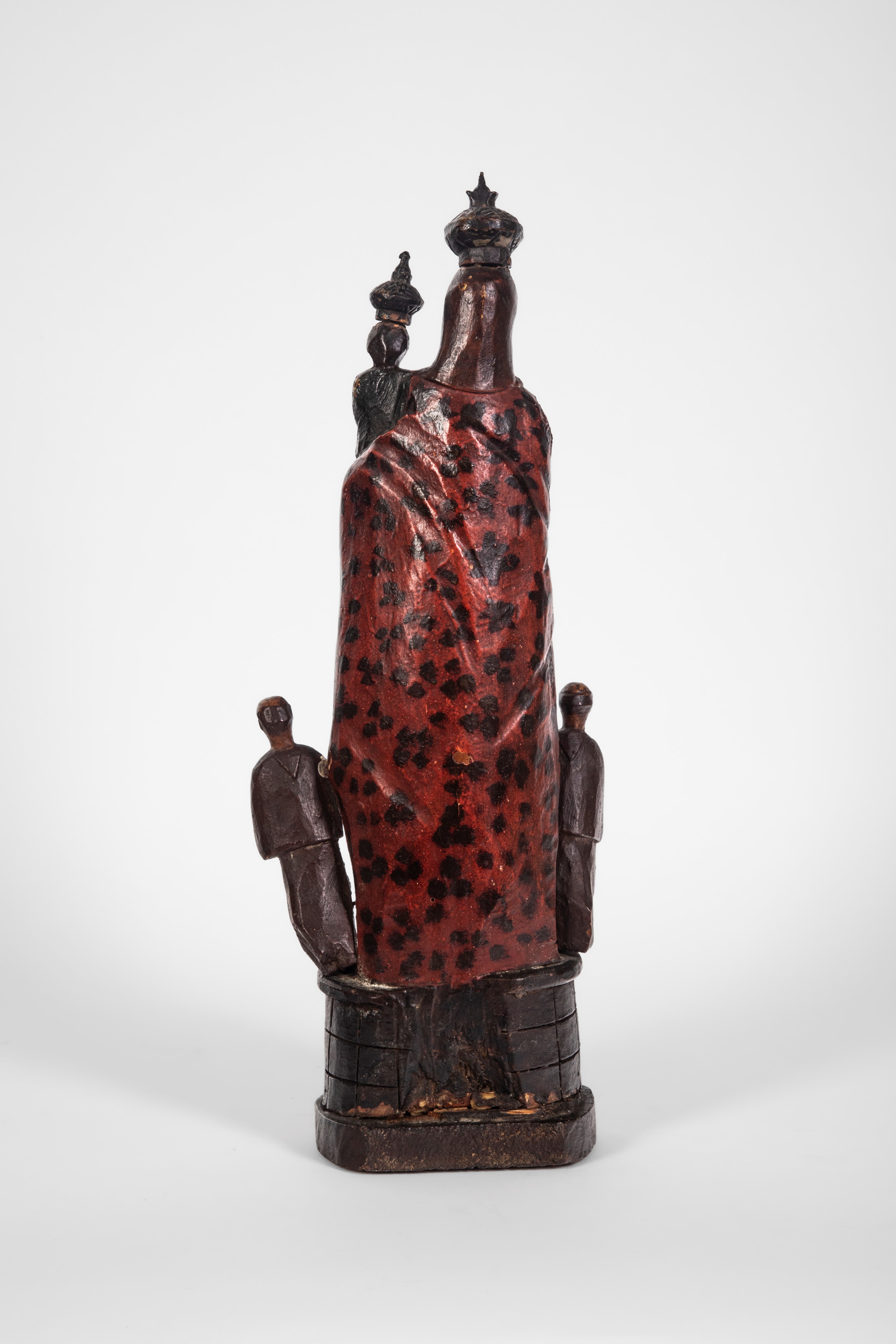 Ambito spagnolo, Madonna con Bambino coronati e figure oranti, legno scolpito e policromo