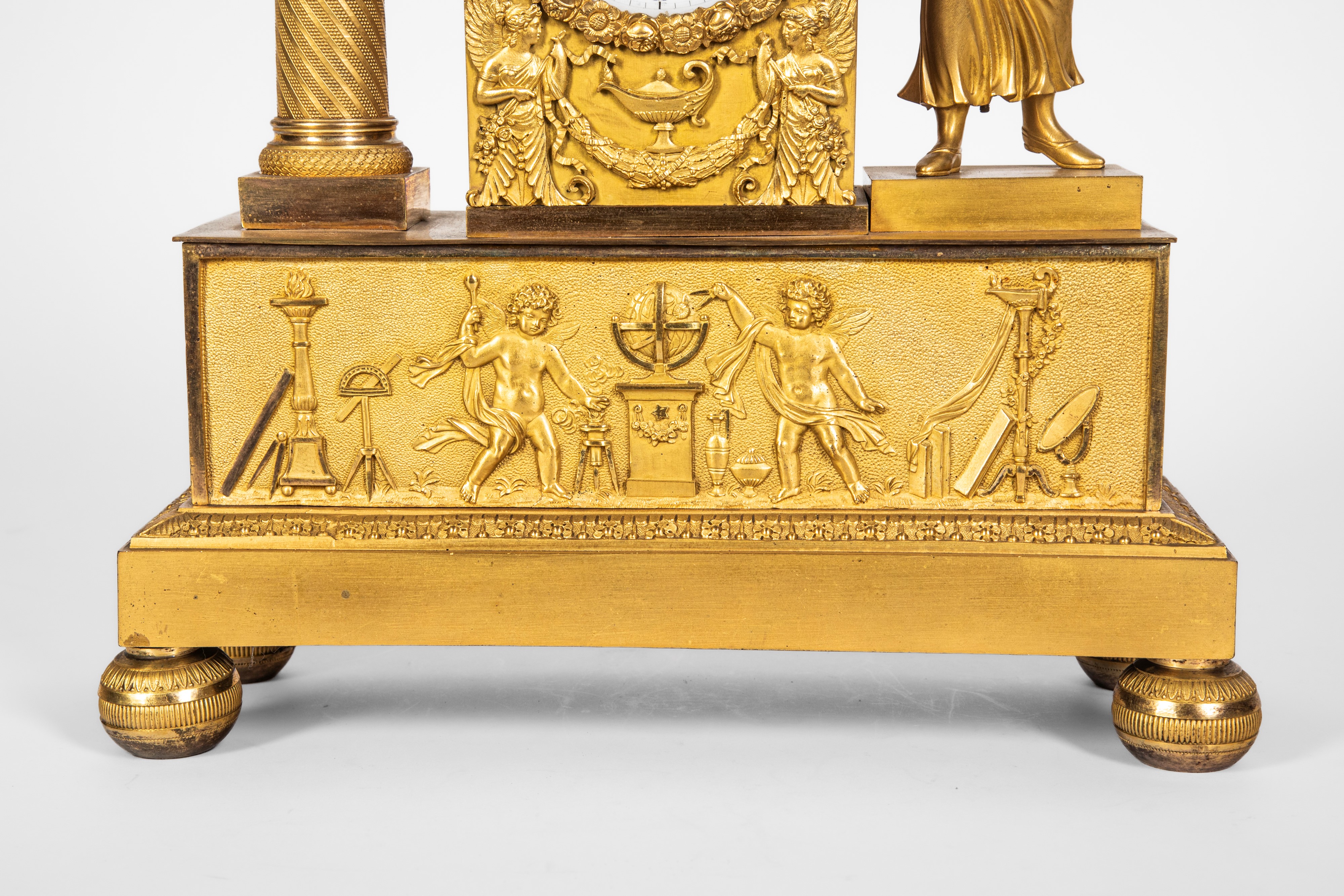 Pendola allegorica delle Scienze, bronzo dorato, Francia, primo quarto XIX secolo