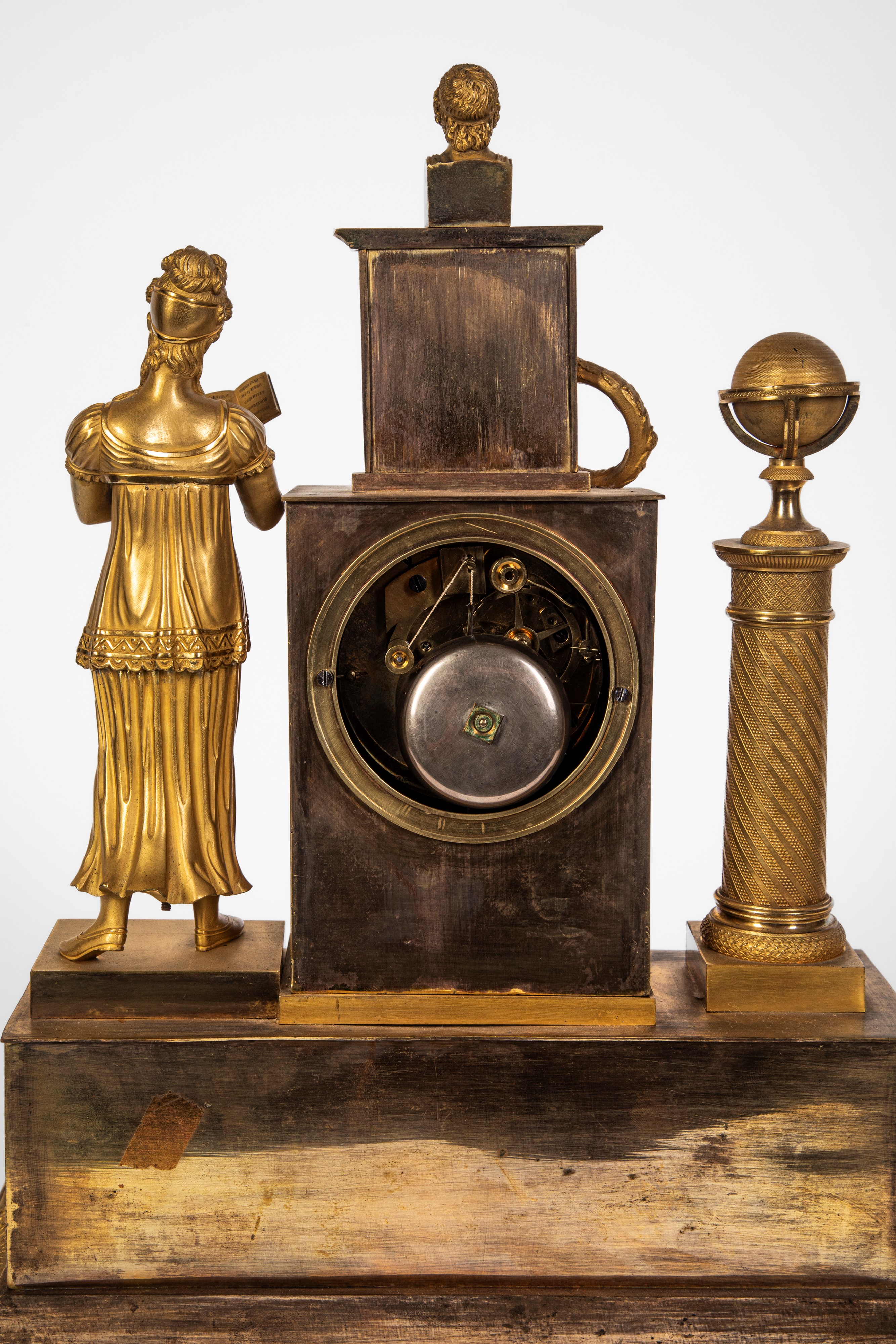 Pendola allegorica delle Scienze, bronzo dorato, Francia, primo quarto XIX secolo
