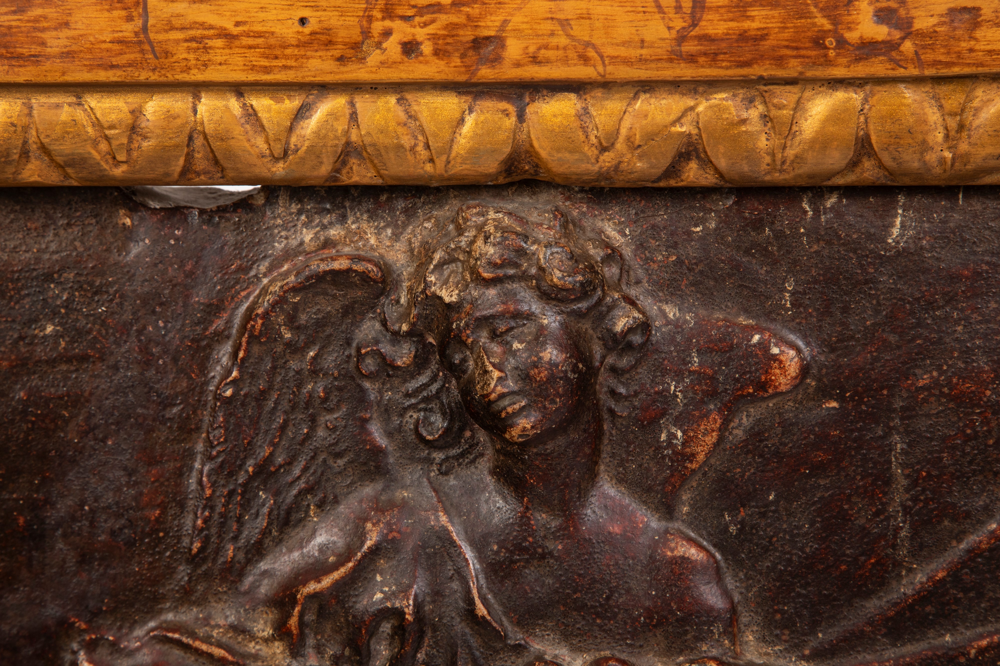 Area senese, Compianto su Cristo morto con angelo e cherubino dolente, piastra in stucco patinato...