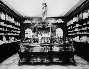 Farmacia, anni 1970

Stampa vintage alla