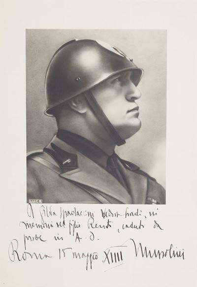 Mussolini, Grande fotoincisione autografata con dedica