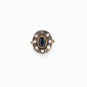 ANELLO D&#39;EPOCA IN ORO, ARGENTO E ZAFFIRO