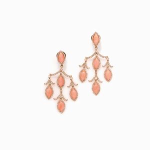 PAIO DI ORECCHINI IN CORALLO E DIAMANTI
