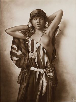 Jeaune bédouine, Tunis, 1904-1910

Stamp