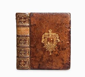 Prima edizione italiana del più vasto e pregevole trattato di geografia dell'antichità greca, considerata la prima opera di geografia politica ed etica. Il traduttore, l'umanista ferrarese, Alfonso Bonaccioli dedica l'edizione al Cardinale Gonzaga e al Duca di Ferrara. Gamba 1663; Adams S,1909. La prima parte della geografia [...] di greco tradotta in volgare italiano [...]