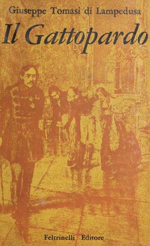 Prima edizione, postuma, del più importante romanzo italiano del dopoguerra. "Romanzo scritto tra il 1954 e il 1956, con il titolo originario Ultime luci, fu rifiutato da Vittorini per i "Gettoni" di Einaudi, e per Mondadori. Il manoscritto fu poi inviato, dopo la morte dell'A., da Elena Croce a Bassani, che lo pubblicò. Abbastanza comune, ma molto ricercato. (...) La prima edizione, stampata il 25 ottobre, si esaurisce a dicembre, la seconda, di 4000 copie, stampata a dicembre, termina in pochi giorni, lo stesso accade per la terza anch'essa stampata a dicembre. Nei primi tre anni il libro vende 400.000 copie" Gambetti - Vezzosi, p. 919.  Il Gattopardo