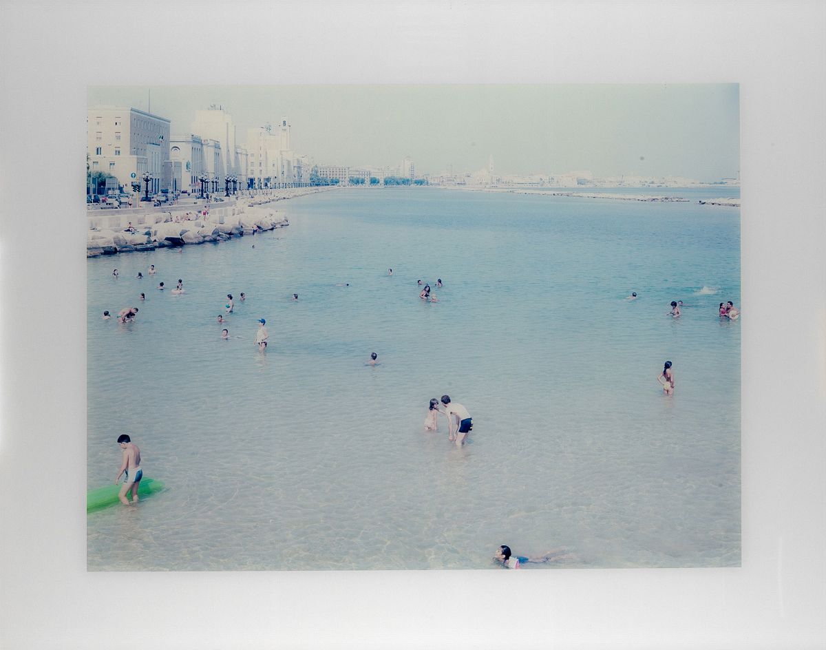 Massimo Vitali - Bari 4, 2004, C-print su alluminio