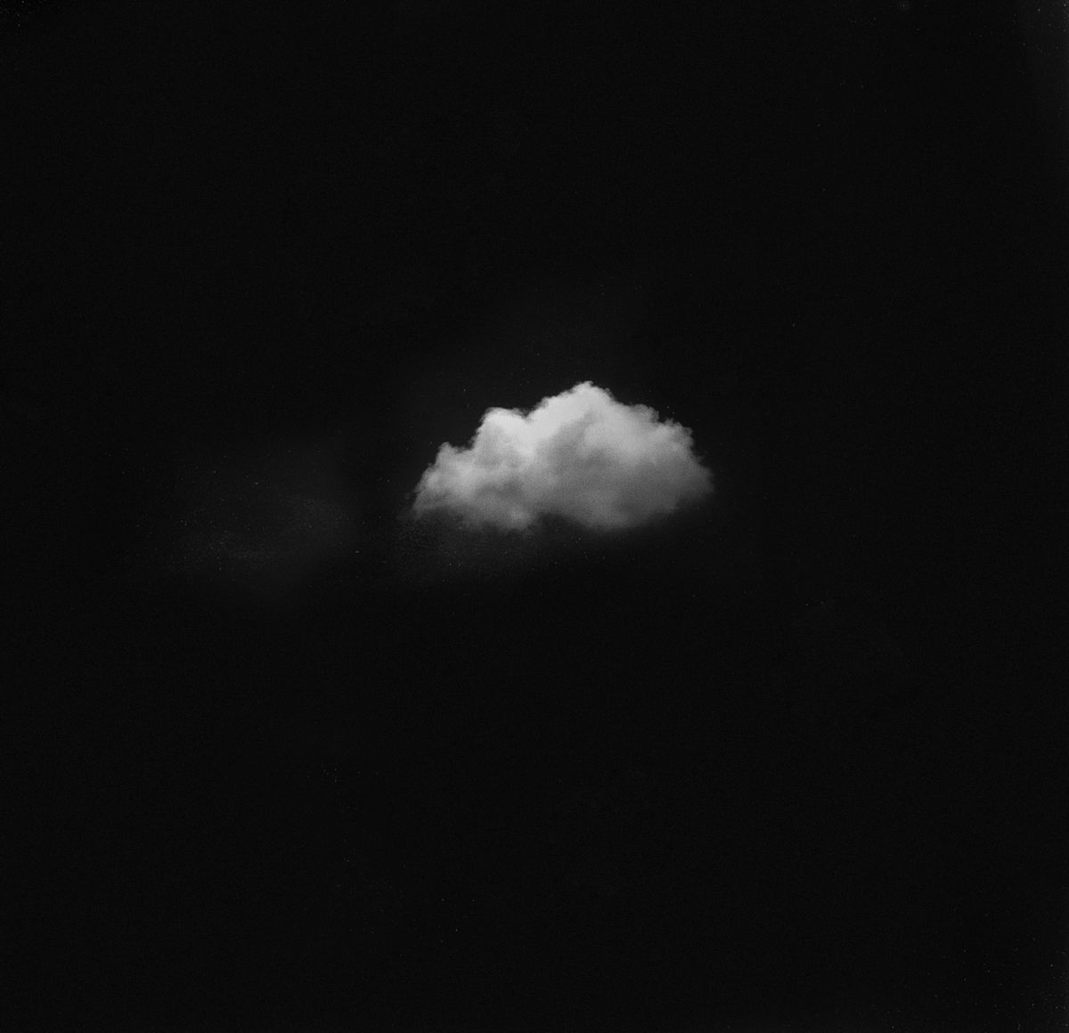 Irene Kung - Nuvola (2006), stampa fotografica ad inchiostro su carta cotone