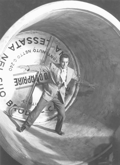 Vittorio Gassman 'Lo scatenato', 1967, Stampa vintage alla gelatina ai sali d'argento