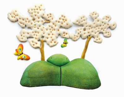 Senza titolo (Alberi e farfalle), scultura in poliuretano, 1974