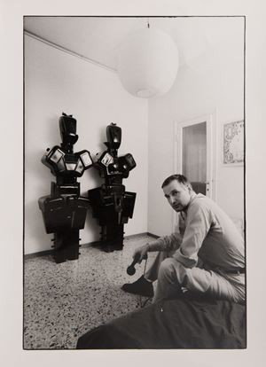 Ugo Guarino
Stampa in bianconero ai sali