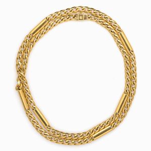 CATENA IN ORO GIALLO
lunga catena a magl