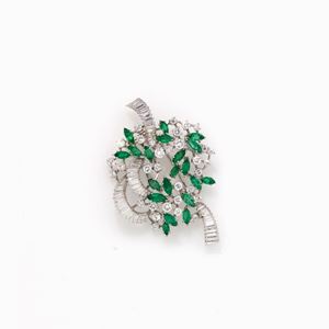 SPILLA IN SMERALDI E DIAMANTI, CIRCA 197