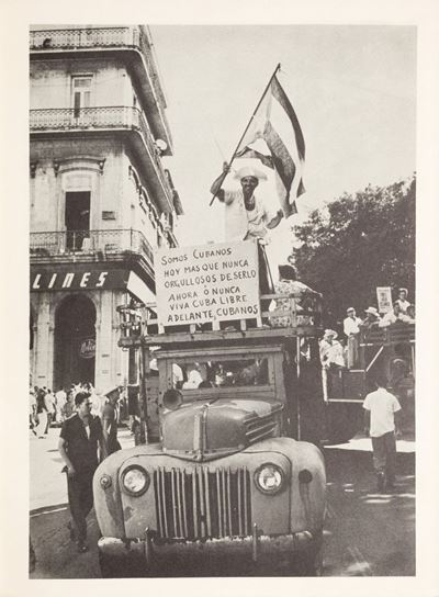 A la Plaza con Fidel. un Ensayo Fotografico De Mayito