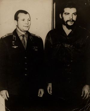 Yuri Gagarin e Ernesto Guevara